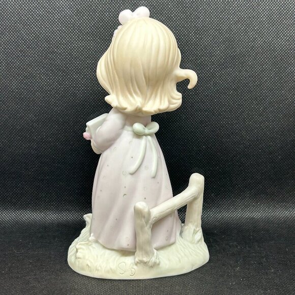 PRECIOUS Moments "The Voice Of Spring" figurine - Picture 2 of 3